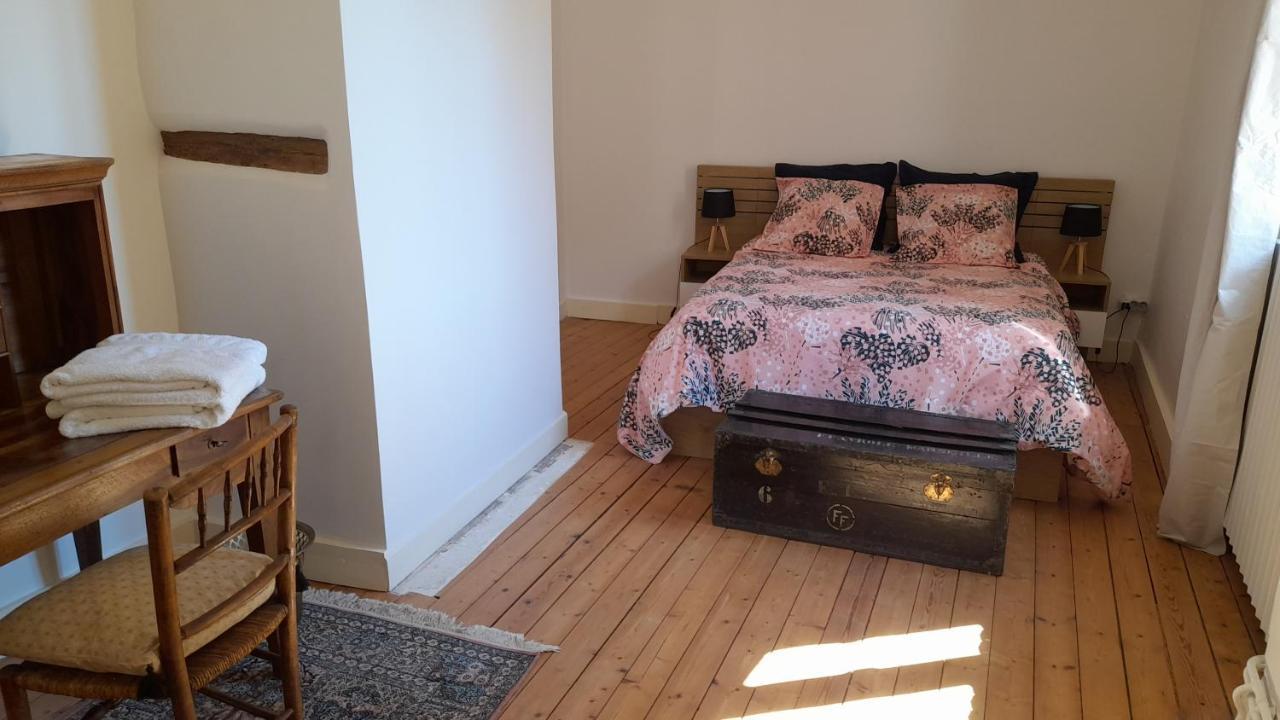 Ferienwohnung Chez Thomas Sézanne Exterior foto